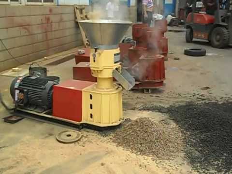 Animal feed pellet mill