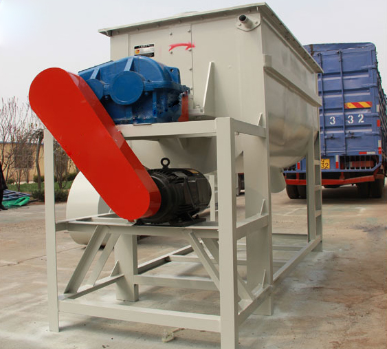 Horizontal mixer